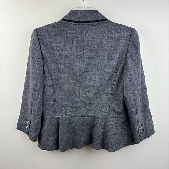 NWT White House Black Market  Blazer with Black grosgrain trim size 6 - Picture 7 of 13